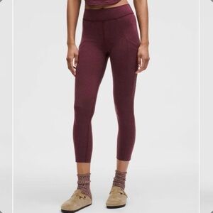 Lululemon Soft Sueded High-Rise Tight 25" Garnet / Garnet